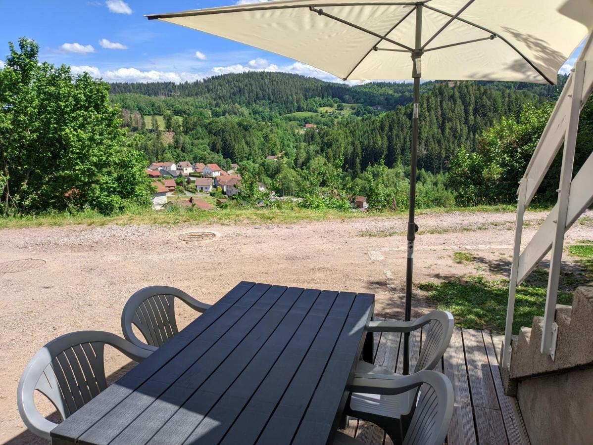 Appartement Au Centre Du Tholy Pour 5 Personnes Maximum Le Tholy Eksteriør bilde